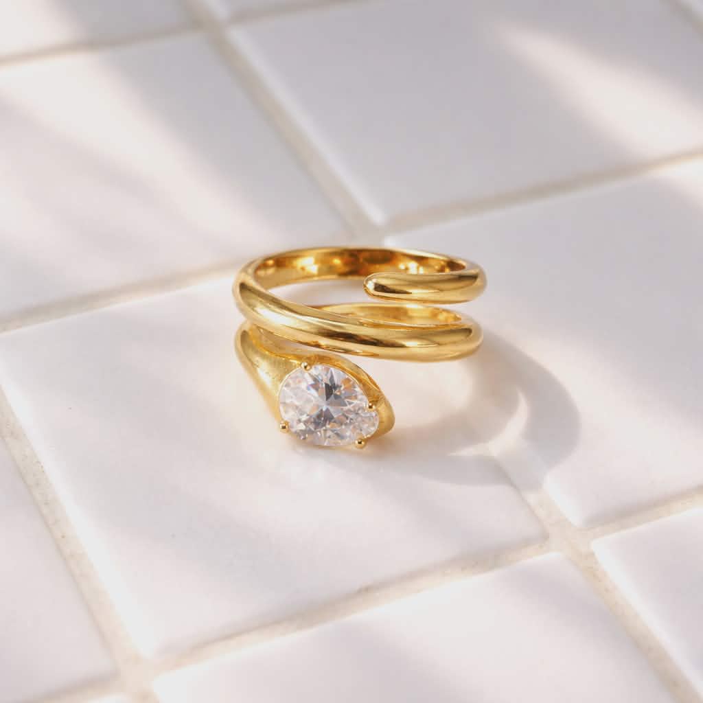 Serpentina Lucky Snake Ring