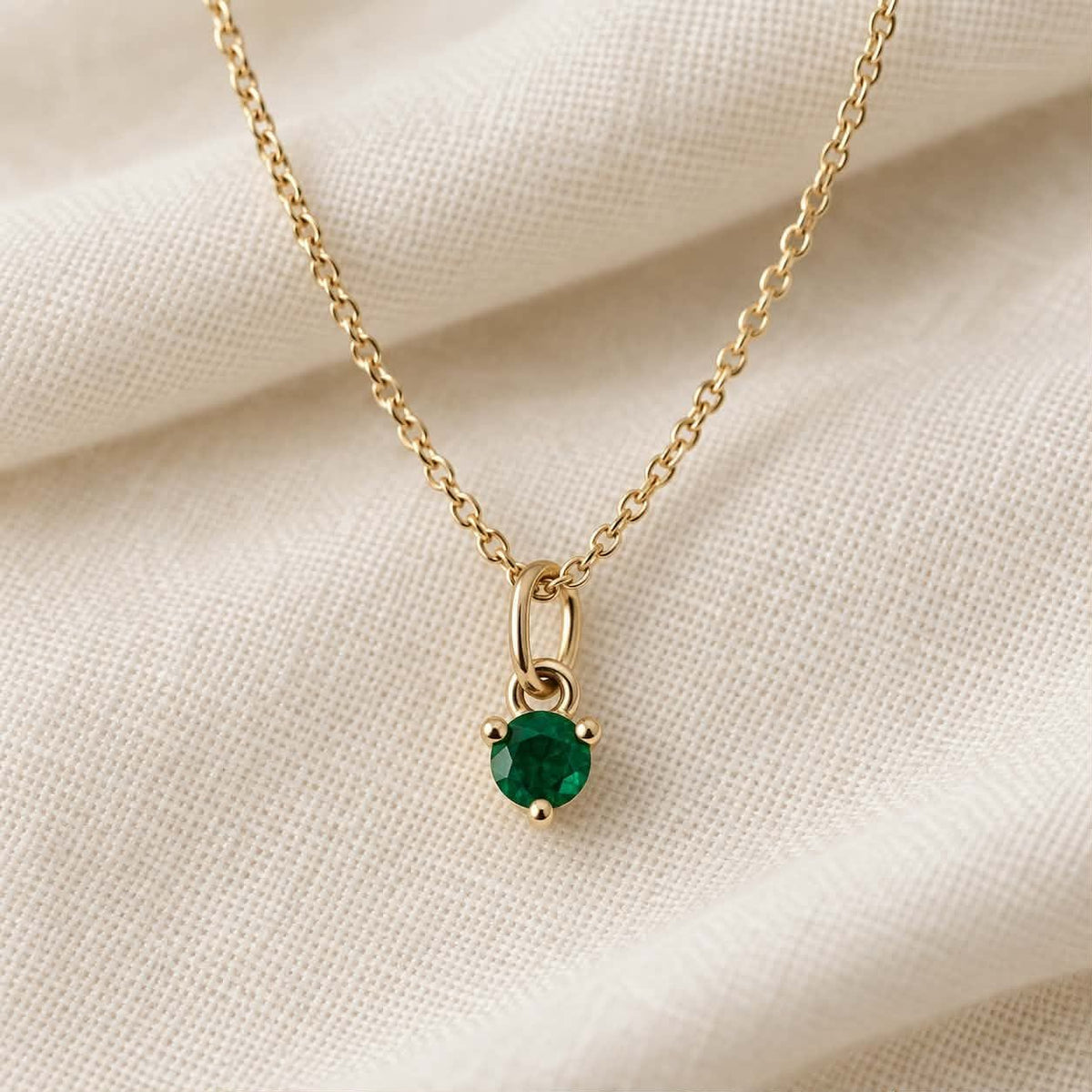 Amicizia (Friendship and Connection) Necklace - Emerald