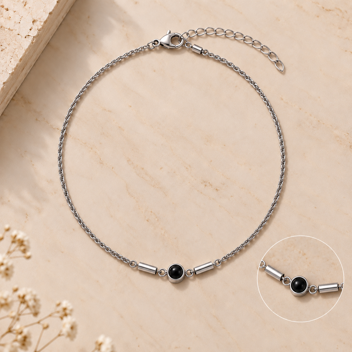 Forever in My Heart™ – Personalized Memorial Projection Necklace