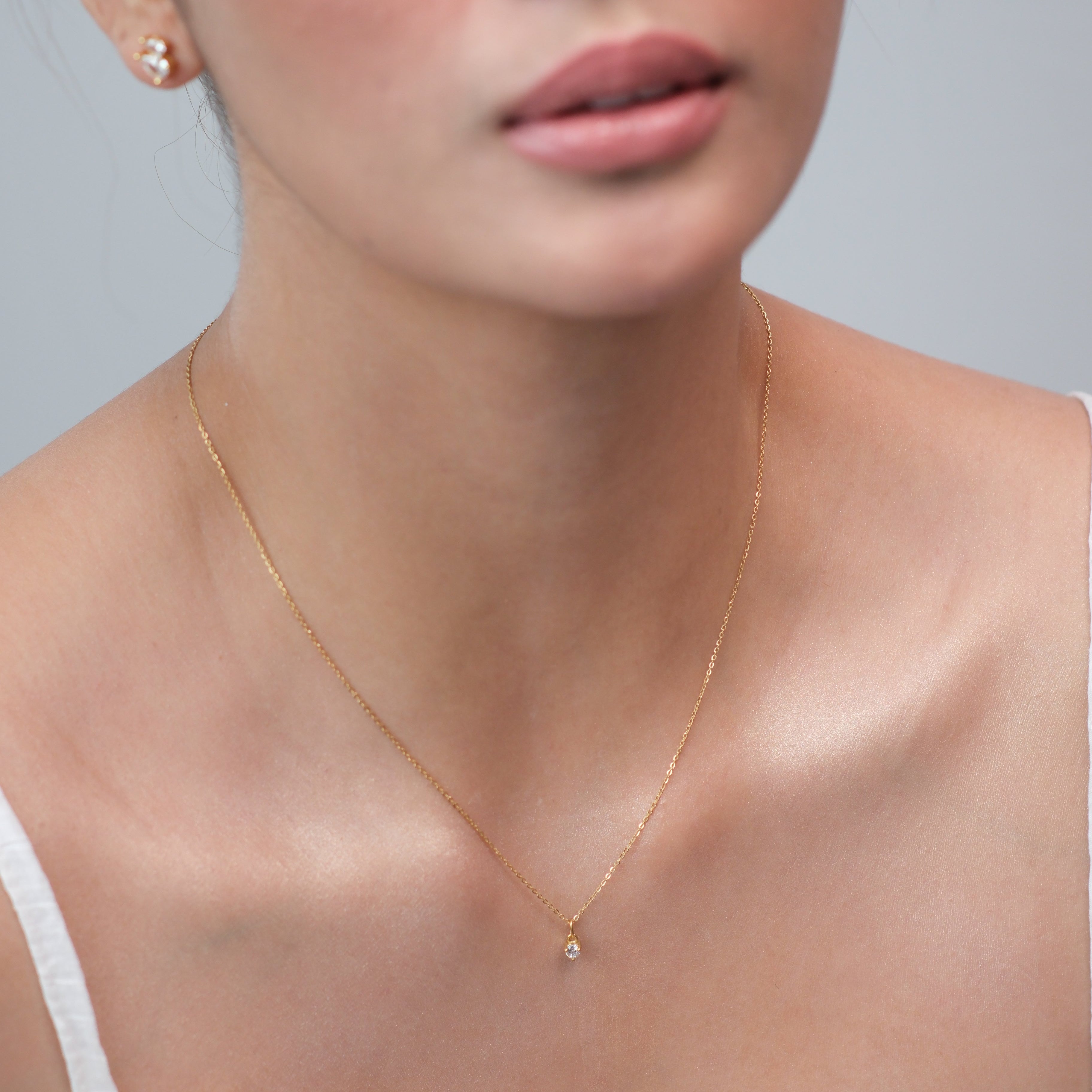 Salud (Feminine Health) Necklace - Moonstone