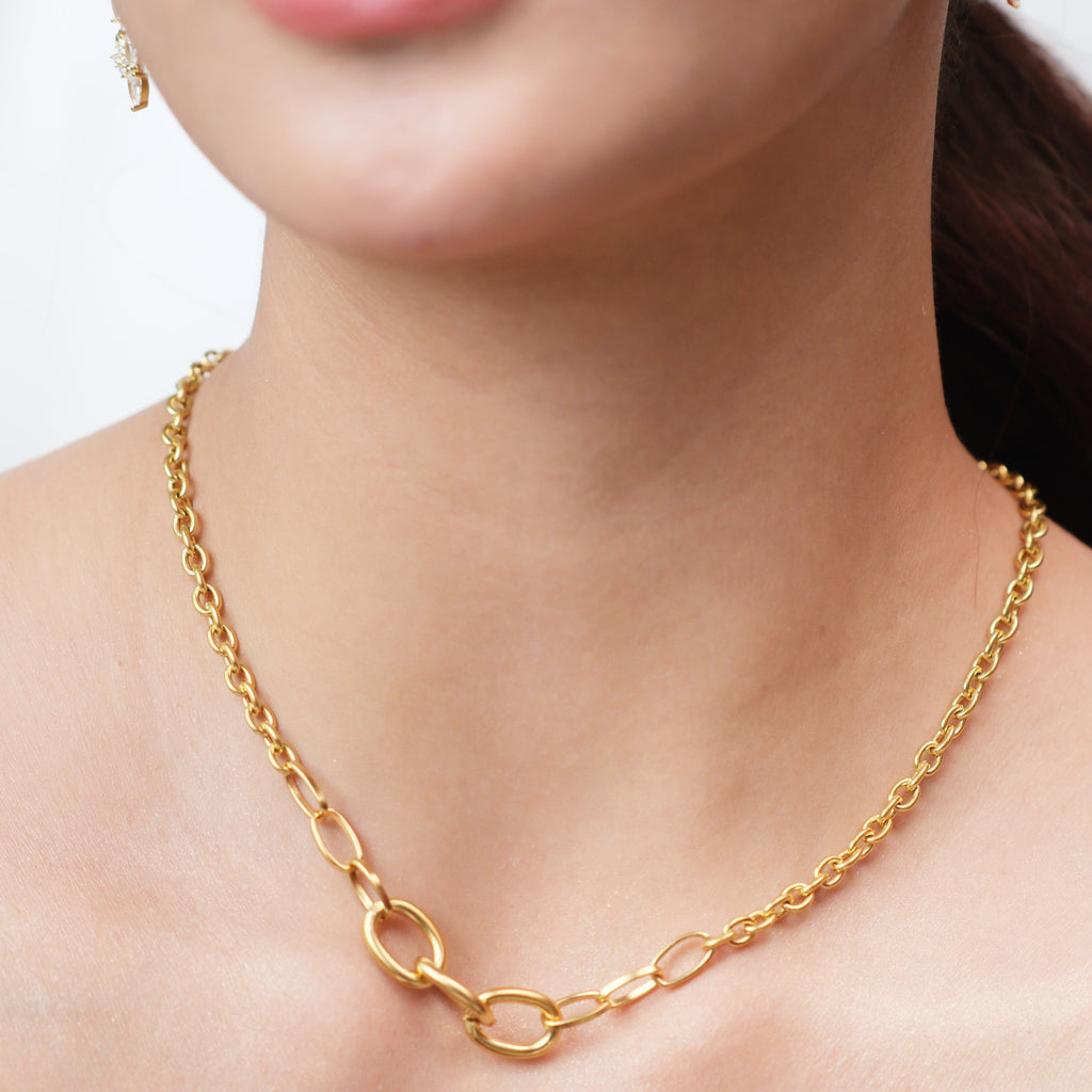 Vita Link Necklace