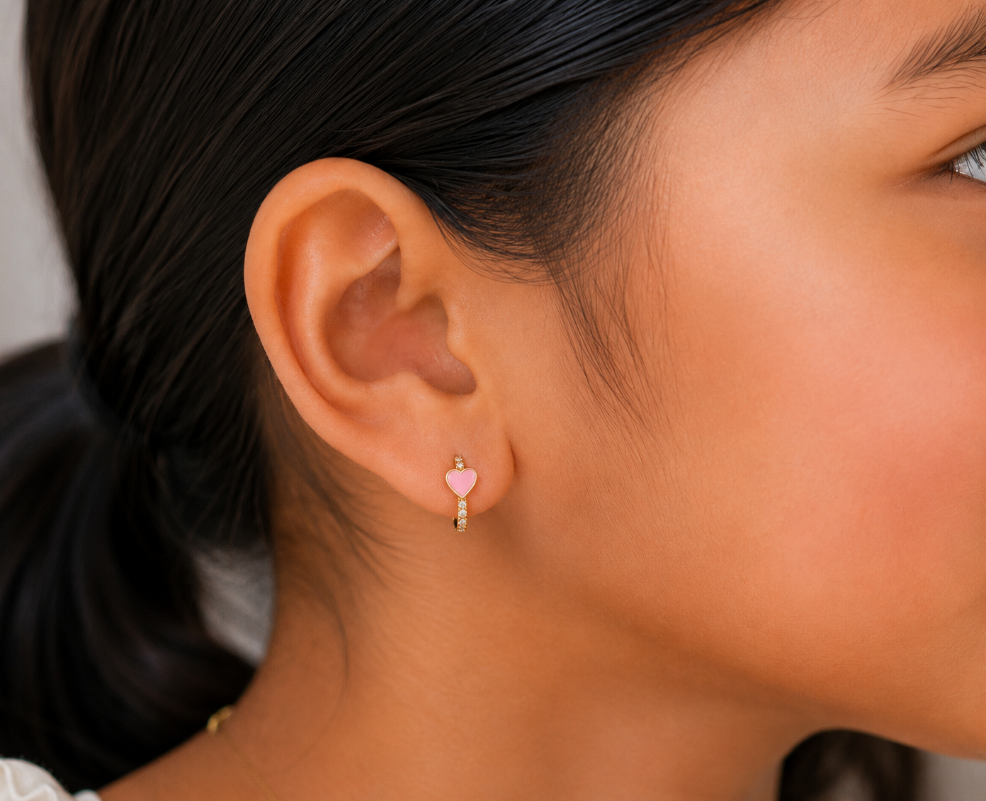 Alicia Tiny Love Hoops