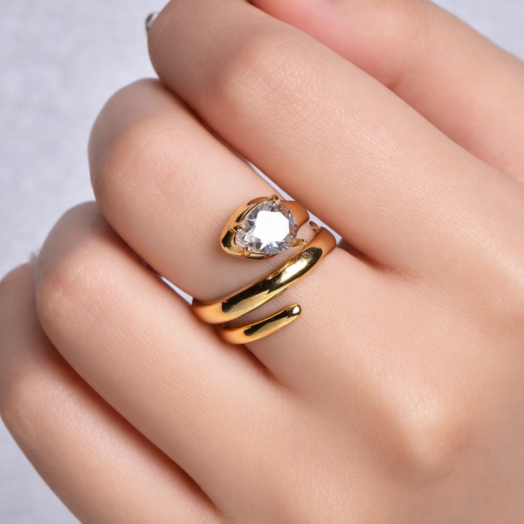 Serpentina Lucky Snake Ring